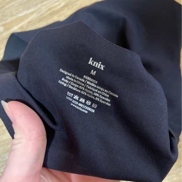 Knix Seamless Bra Size Medium - Picture 4 of 4